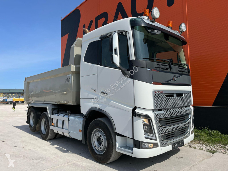 Camion Volvo 750 6x4 RETARDER / TANDEM AXLE...