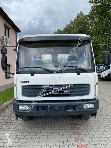 Camión Volvo Ultrakus 3002