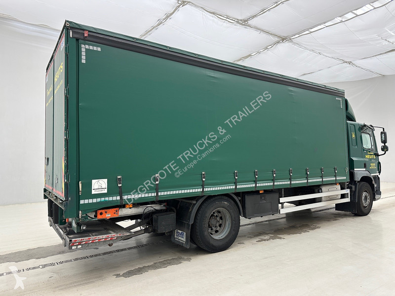 Camion DAF 280