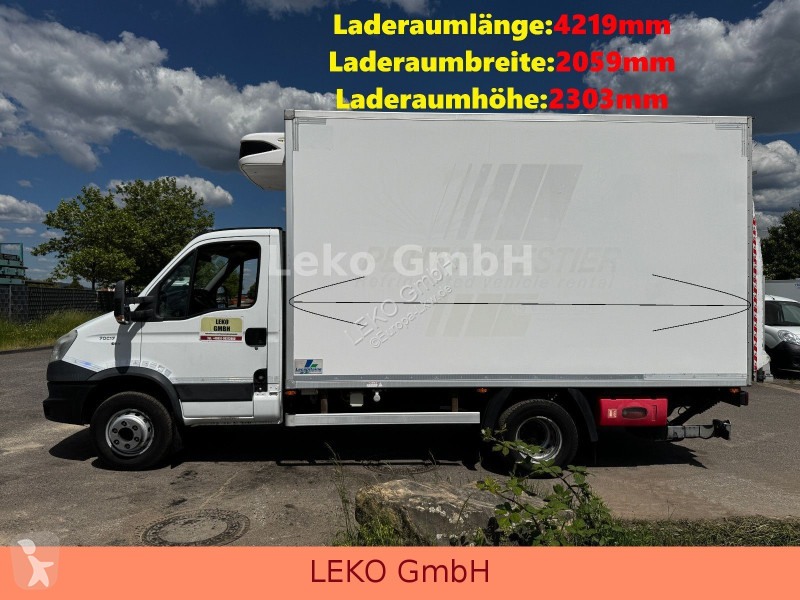 شاحنة Iveco 70C17 Mit Carrier Pulsor 600 Mt