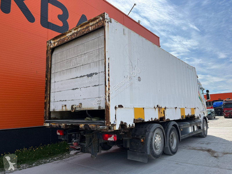 Lastbil Scania R 480 6x2*4 RETARDER / BOX =7468 mm