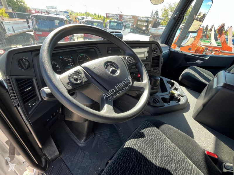 Camion Mercedes Arocs 4153 8x6 4 Achs...