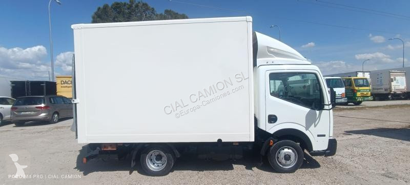 Camion Nissan 35.11