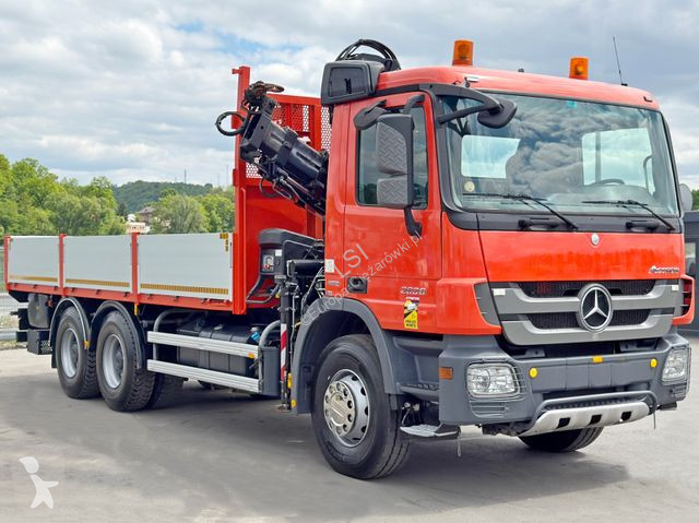 Camión Mercedes ACTROS *HIAB 122 BS-2 HIDUO +...