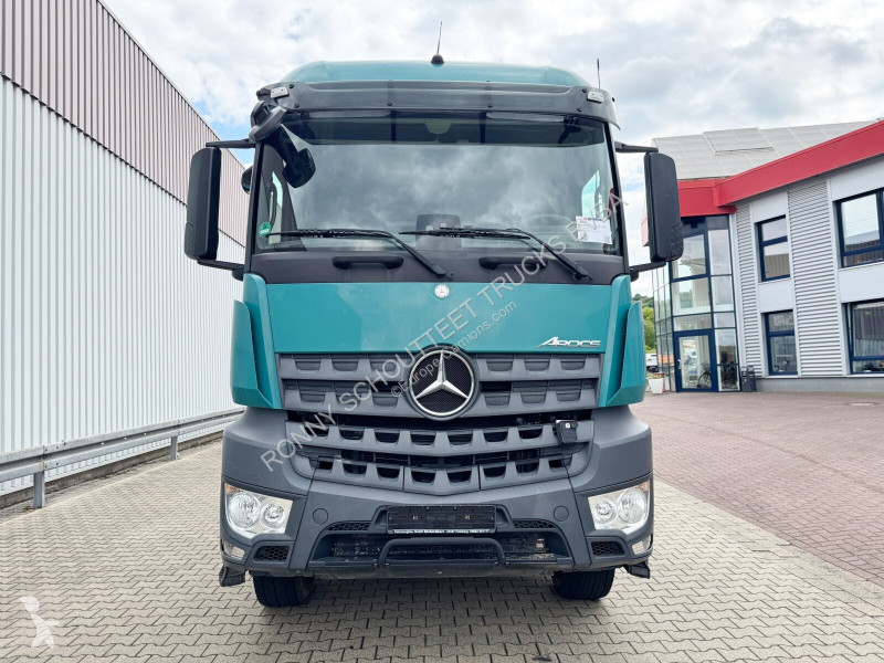 Camion remorque Mercedes Arocs 2651 L 6x4 Arocs...