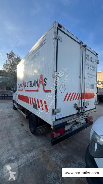 Vrachtwagen Mercedes 515CDI