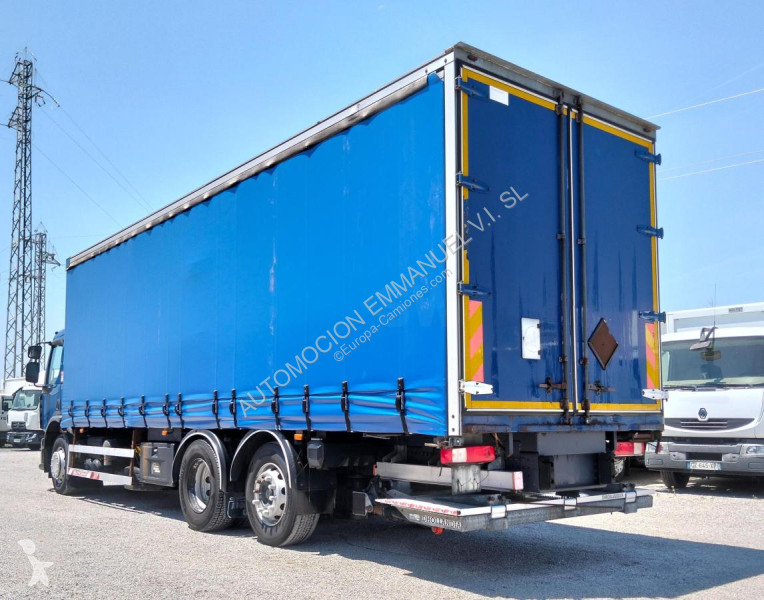 Kamion Renault 26 D-Series