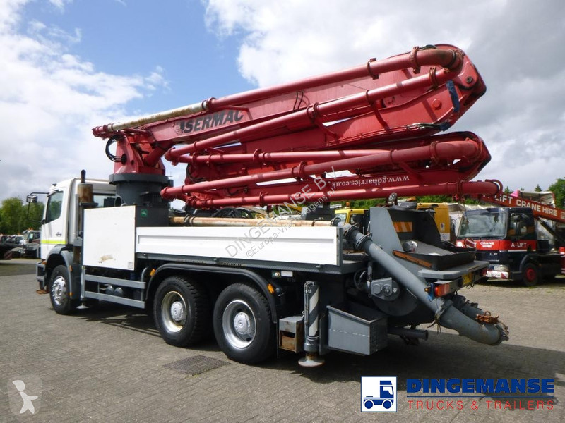Camion Mercedes 6x4 Sermac SCL120 concrete pump