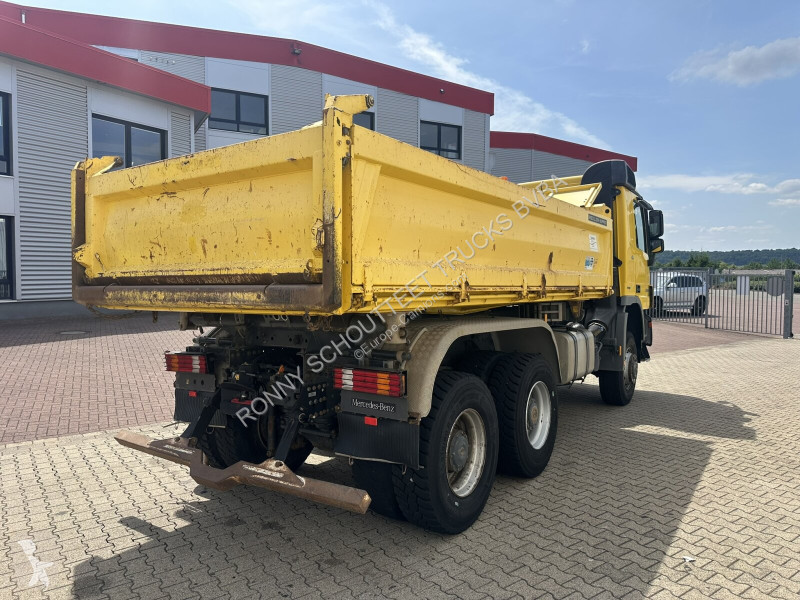 Kamion Mercedes Actros 3348 AK 6x6 Actros 3348...
