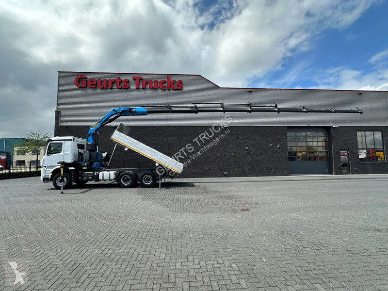 Camion Mercedes 3351 963-2-E 6X4 KIPPER /...