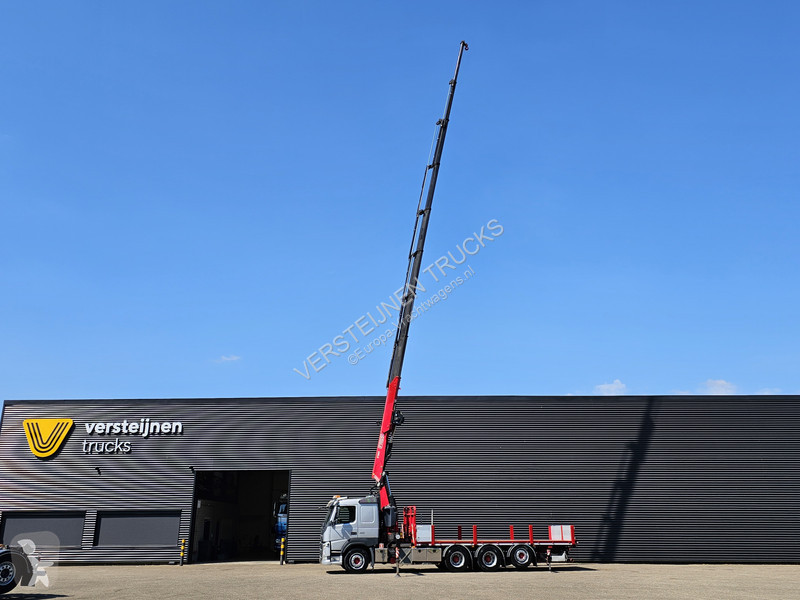 Vrachtwagen Volvo FM  8x4-4 / FASSI 36.5 t/m -8...