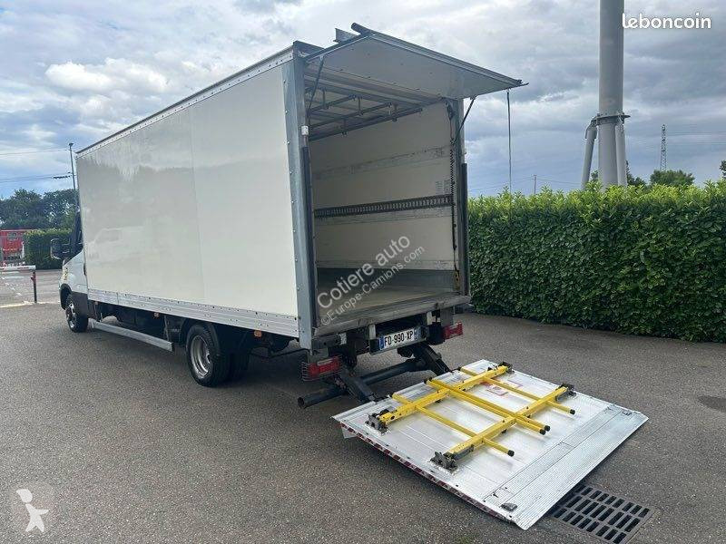 Camion Iveco