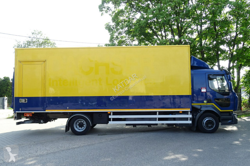 Camion Renault D12 Euro 6 kontener 18p z windą...