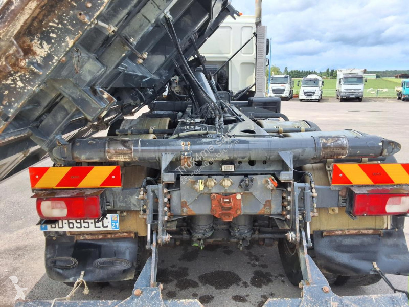 Kamion DAF 410