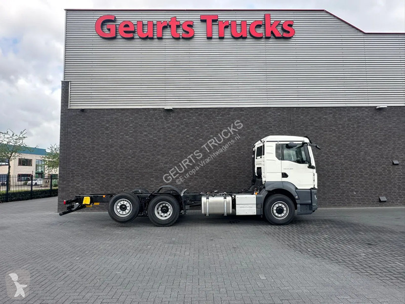 Camion MAN 26.520 6X2H-4 BL CH HYDRO DRIVE...