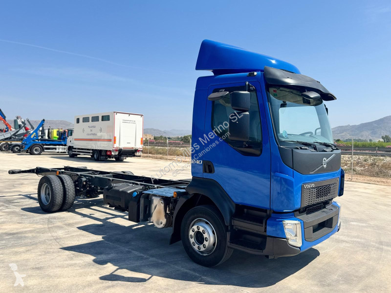 Kamion Volvo FL 240