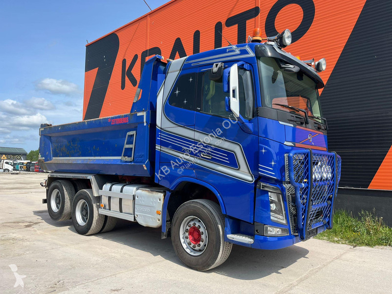 Kamion Volvo 750 6x4 RETARDER / TANDEM AXLE...