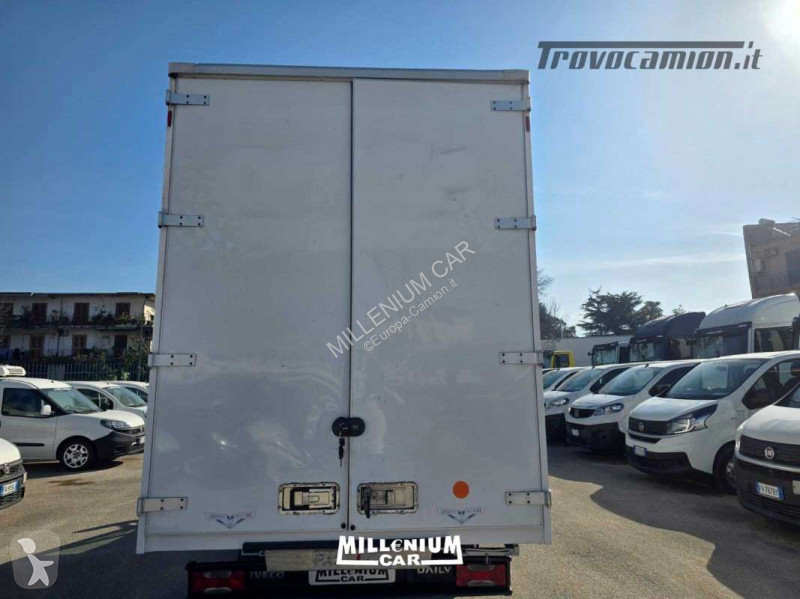 Veicolo commerciale Iveco 35-18 FURGONE 4,50 2020