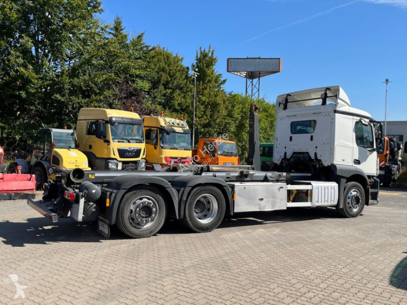 Kamion Mercedes Actros 2543 L 6x2 Abrollkipper...