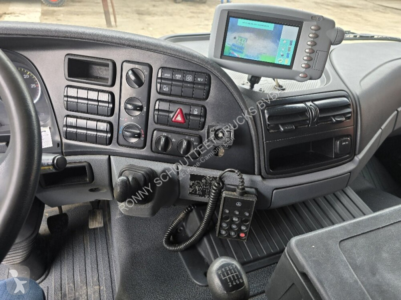 Camion Mercedes Actros 2032 LA 4x4 Actros 2032...
