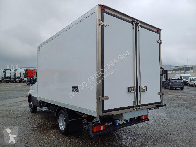 Camion Iveco DAILY 35C16