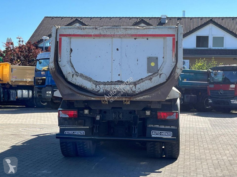 Camion MAN TG-S 35.400 8x6H 4 Achs Muldenkipper...