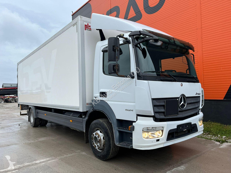 Kamion Mercedes 1524 4x2 BOX L=7556 mm