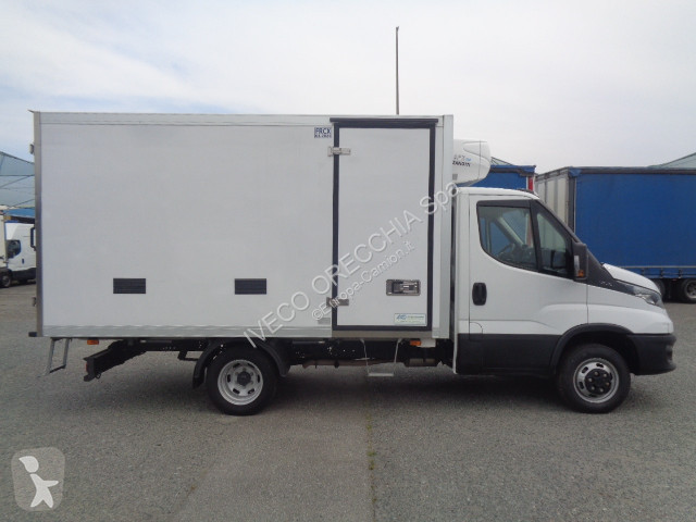 Camion Iveco DAILY 35C16