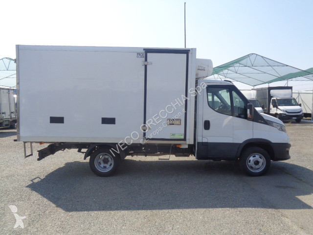 Camion Iveco DAILY 35C16