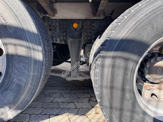 Camión Iveco 420 PS 6x2 Euro5 **410838 KM**