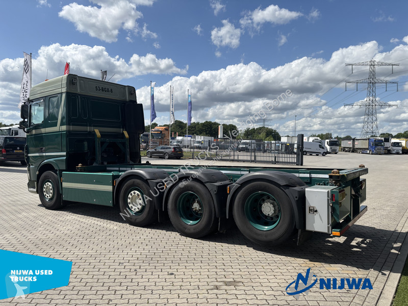 Kamion DAF 8x2 20ft container systeem