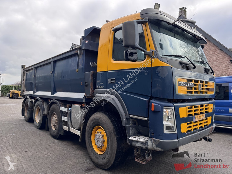 Camion Terberg FM2000-T 8x8 Euro 5 met kipper...