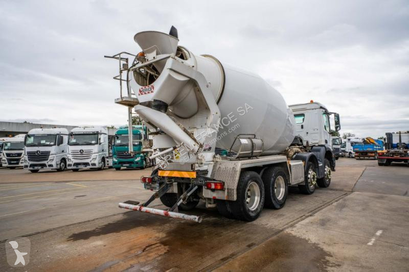 Camion Mercedes AROCS 3 + STETTER 9m3