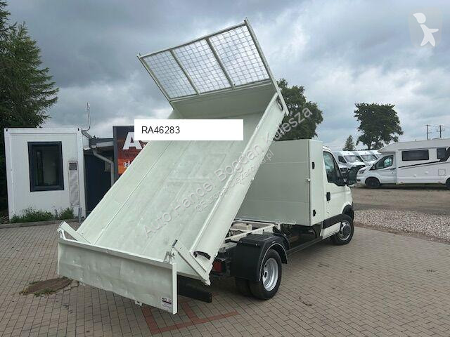 عربة نفعية Iveco