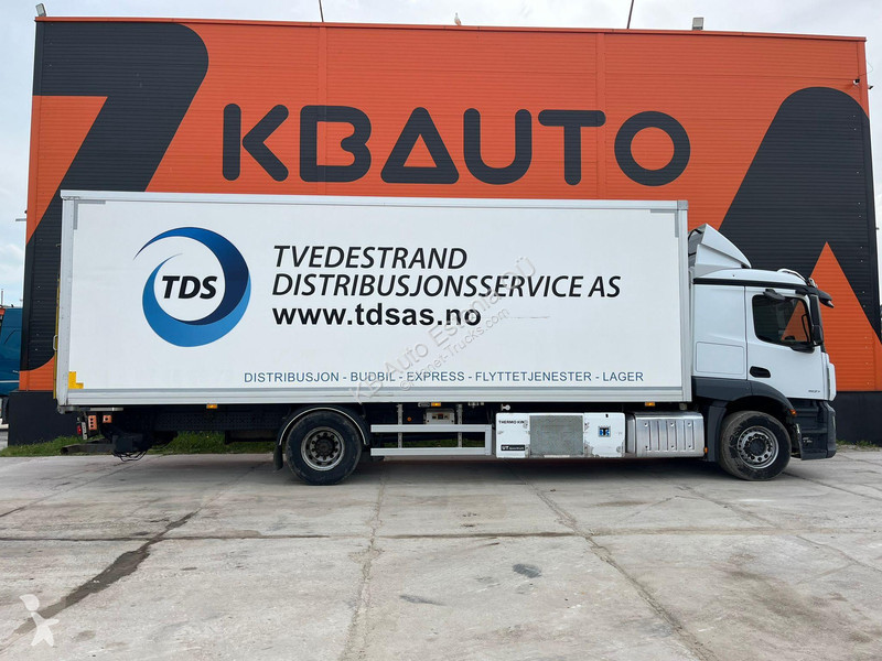 Kamion Mercedes 1827 4x2 TK UT SPECTRUM / BOX...