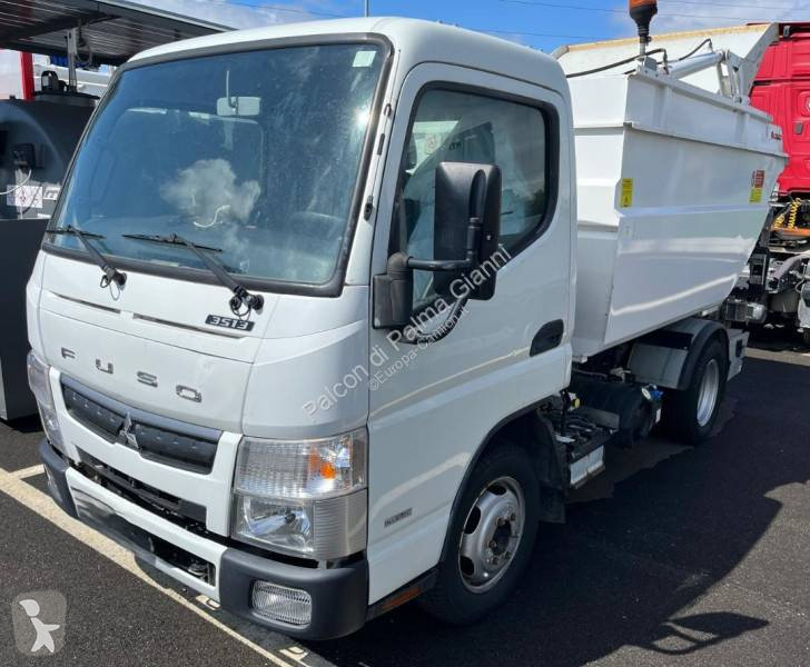 Kamion Mitsubishi
