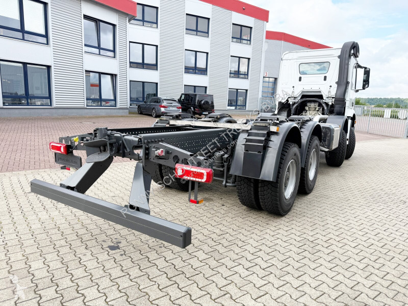 Camion Mercedes Arocs 4151 AK 8x8/4 Arocs 4151...
