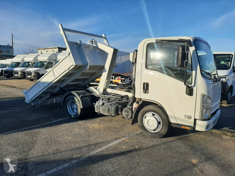 Camion Isuzu POLYBENNE 3.0L 150 CV R.J