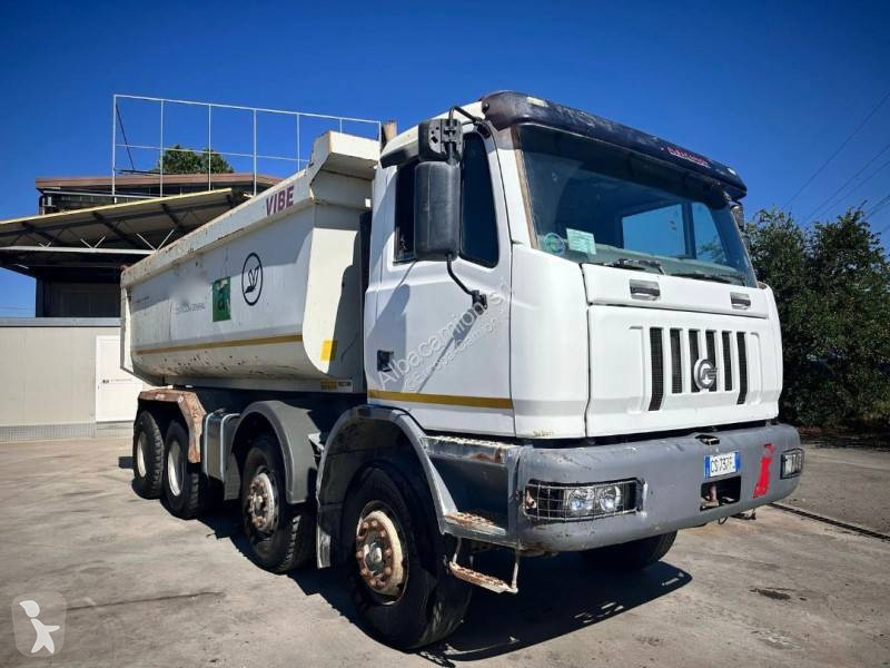Camion Astra