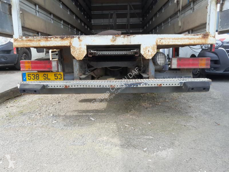 Camion Mercedes 918