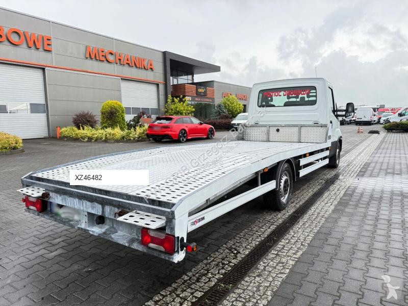 Véhicule utilitaire Iveco 35S18 Autolaweta...