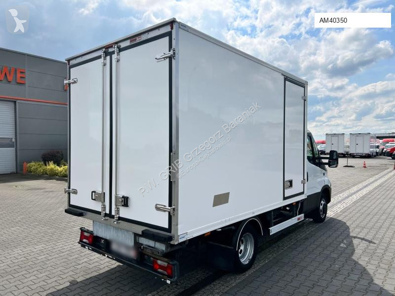 Furgoneta Iveco 50C15 Kontener Mroźnia/Chłodnia...