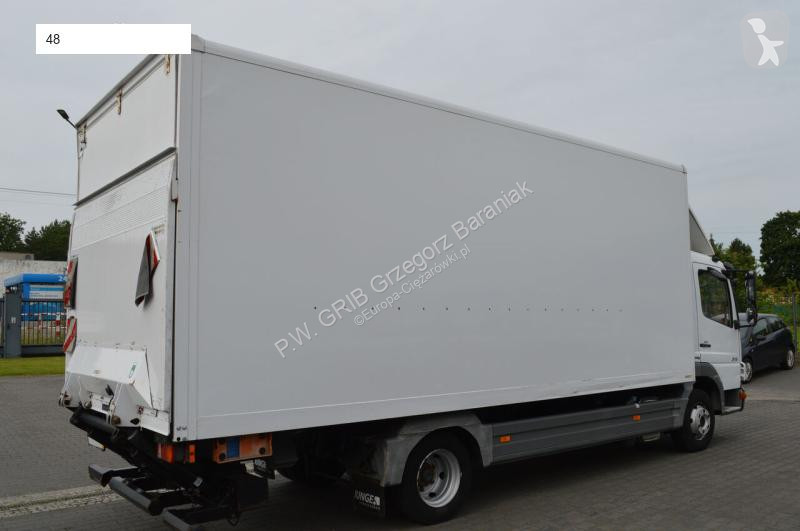 Camión Mercedes ATEGO 816 CONTAINER+LIFT EURO 5