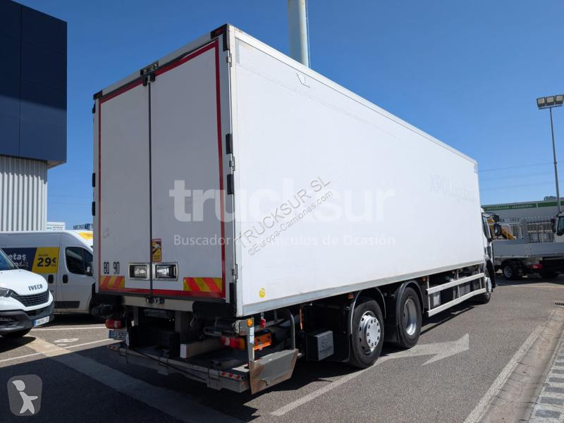Kamion Renault ejes 6x2*4 D320.26