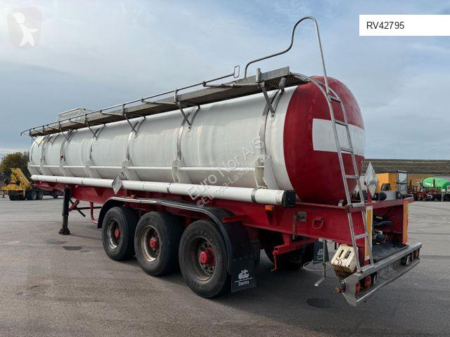 Camião Blumhardt ANDERE Blumhardt 3 axle 29.000...