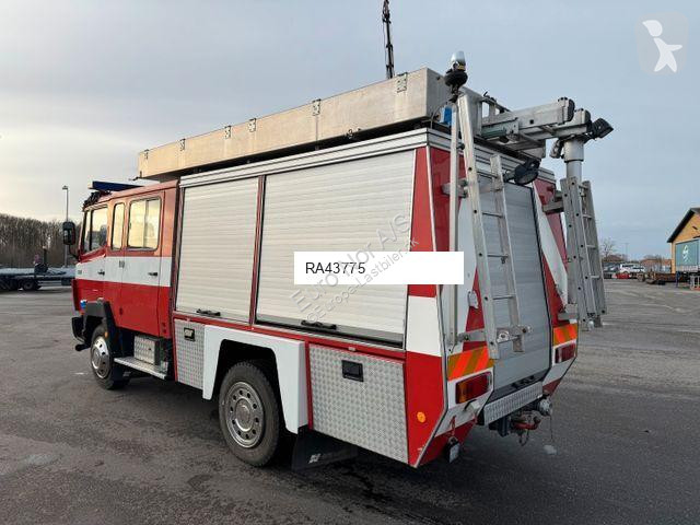 Camion Mercedes 4x2 Fire truck - Feuerwehr -...