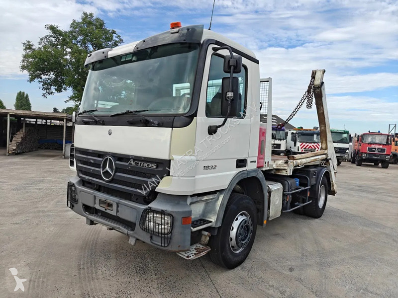 Camion Mercedes 1832 KN 4X2 Manual Steel/Steel