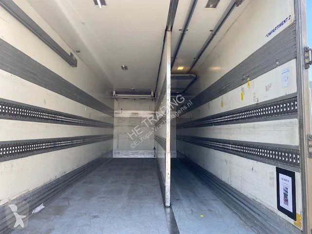 Camion Volvo 330 2 temp koelvriesbak , 760...