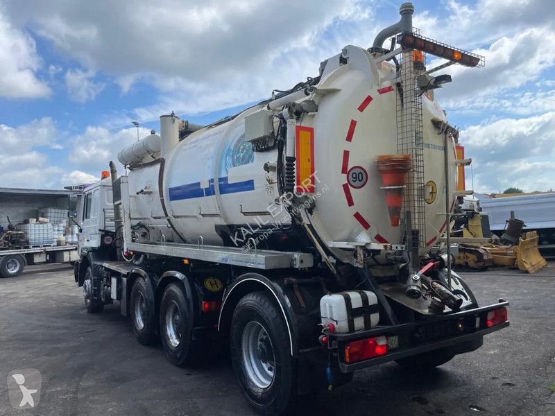 Vrachtwagen MAN F2000 Vacuum Toilet Truck 6x4...