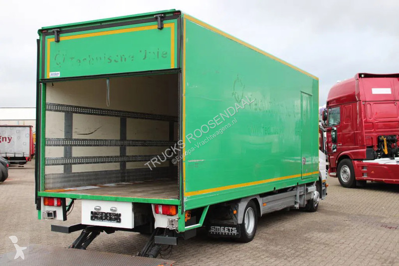 Kamion Mercedes 1018 + LIFT